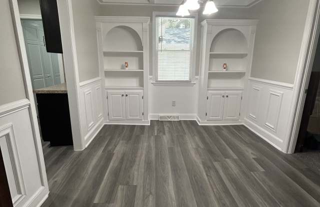822 Rosedale Arch Gallery 2