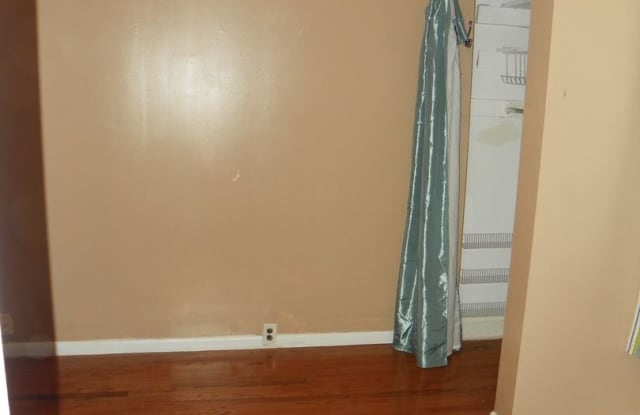 1158 Magnolia Ave East Gallery 4