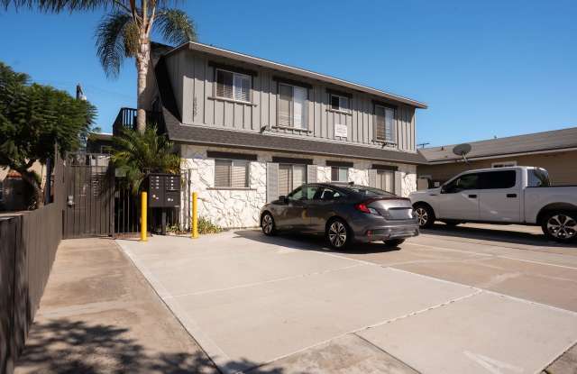 Iowa St. Apartments Gallery 1