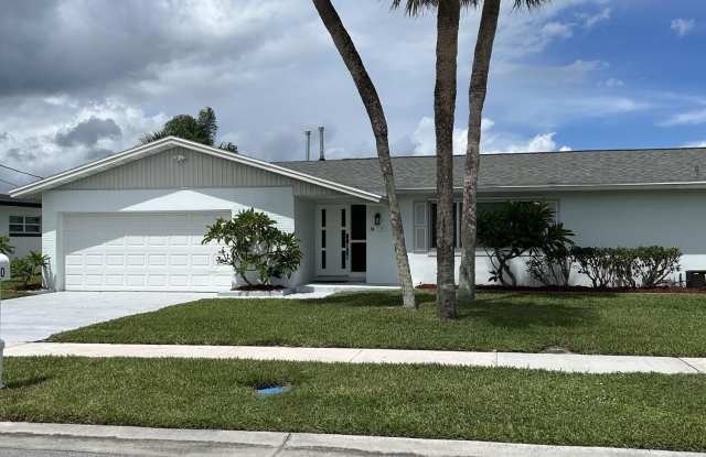 1380 Holiday Boulevard photos photos