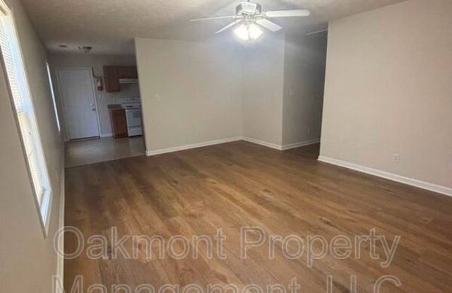1085-1 Rulnick Street Gallery 2