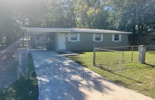 7006 Miss Muffet Ln S - 7006 Miss Muffet Lane South, Jacksonville, FL 32210