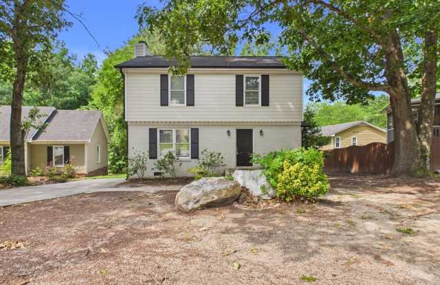 3516 Casine Court Gallery 1
