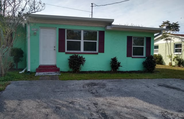 7238 New York Ave - 7238 New York Avenue, Hudson, FL 34667
