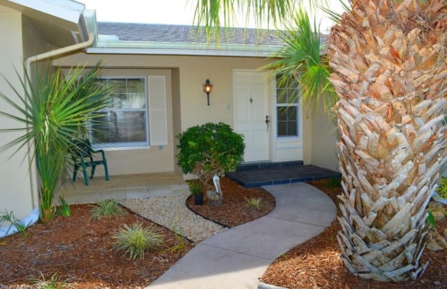 360 Washington CT - 360 Washington Court, Fort Myers Beach, FL 33931