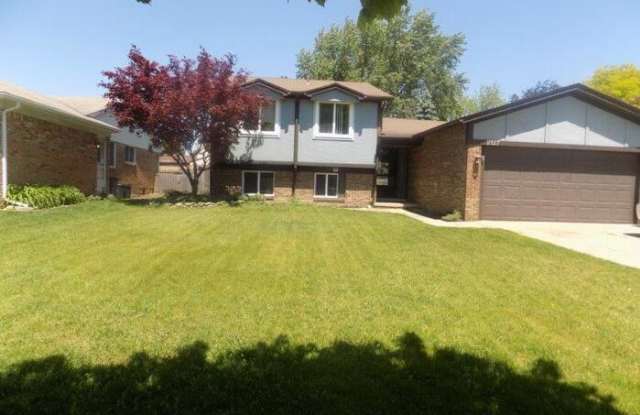 2127 Hopkins Drive - 2127 Hopkins Drive, Sterling Heights, MI 48310