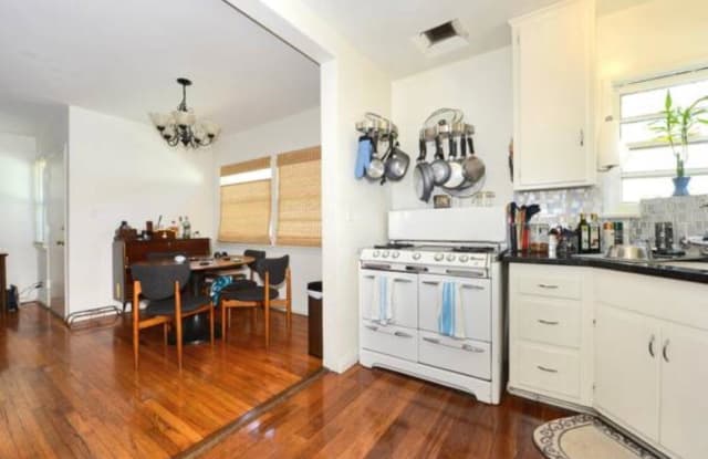1781 1/2 Washington Way - 1781 1/2 Washington Way, Los Angeles, CA 90291