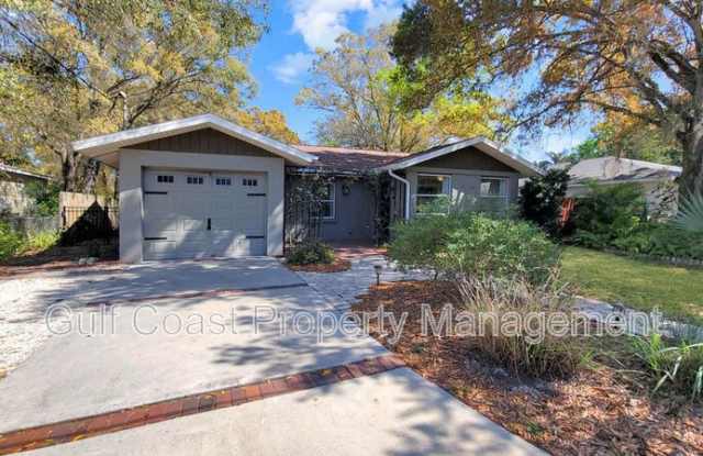 904 17th Avenue West photos photos