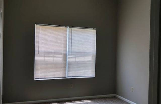 108 Northbay Ct Gallery 4