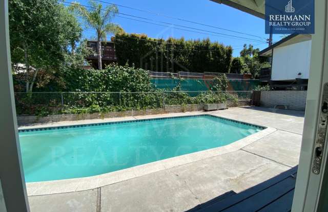 1942 South Broadway - 1942 South Broadway, Escondido, CA 92025