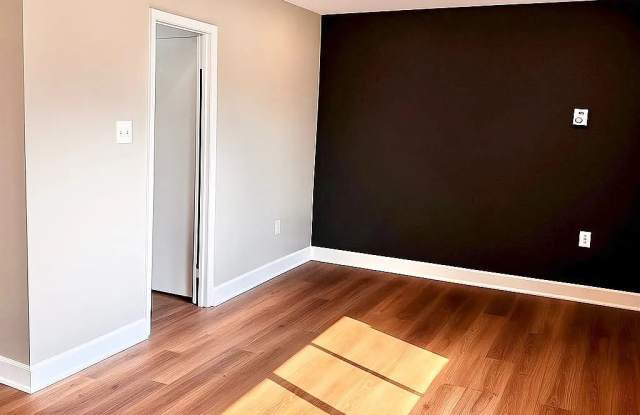 1830 Columbia Pike photos photos