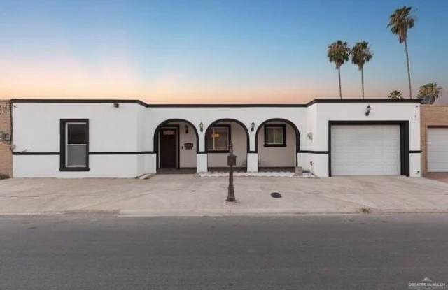 608 W Jonquil Avenue photos photos