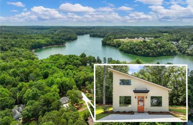 8083 Beachwood Drive Gallery 1
