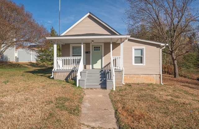 103 East Louisiana Avenue - 103 East Louisiana Avenue, Bessemer City, NC 28016