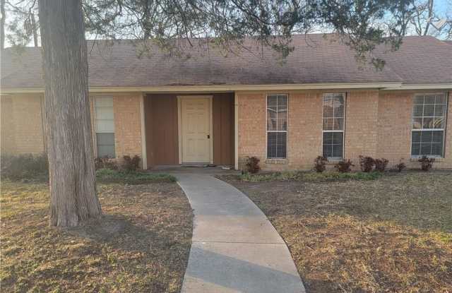 7722 Appomattox Drive - 7722 Appomattox Drive, College Station, TX 77845 7722 Appomattox Drive - 7722 Appomattox Drive, College Station, TX 77845