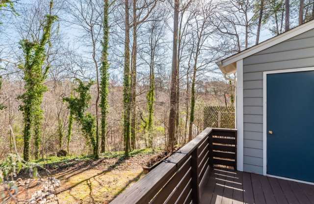 Lovely 2 Bedroom 2.5 Bath End Unit Townhome on Cul-De-Sac photos photos