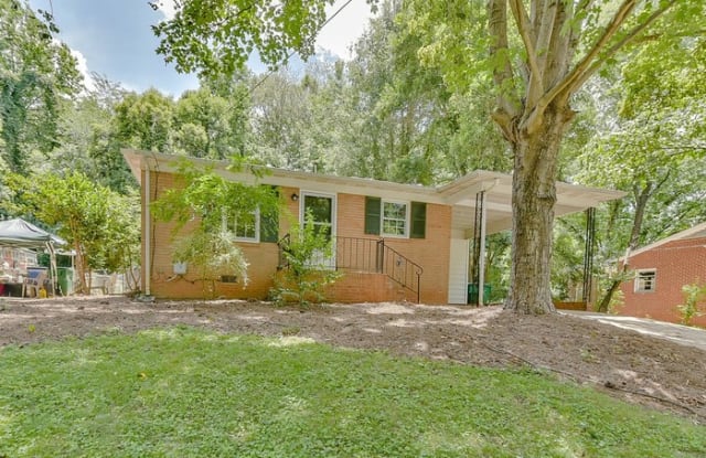 710 Crater Street - 710 Crater St, Charlotte, NC 28205