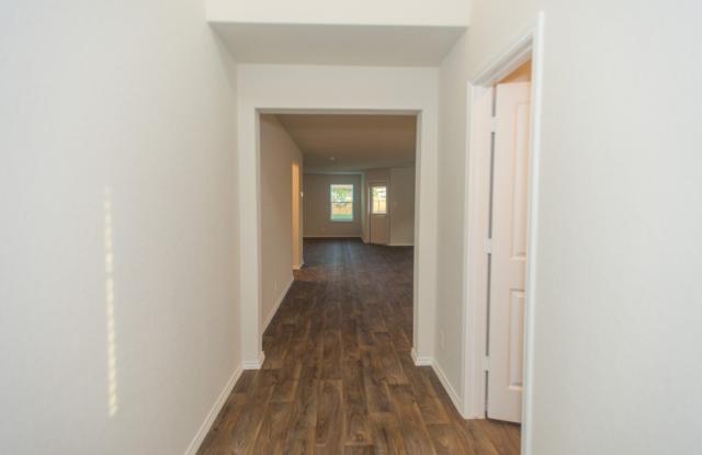 14743 Clay Ridge Run Gallery 2