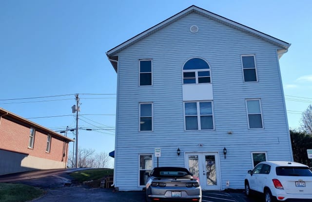 236 Main Street - 236 Main Street, Florence, KY 41022