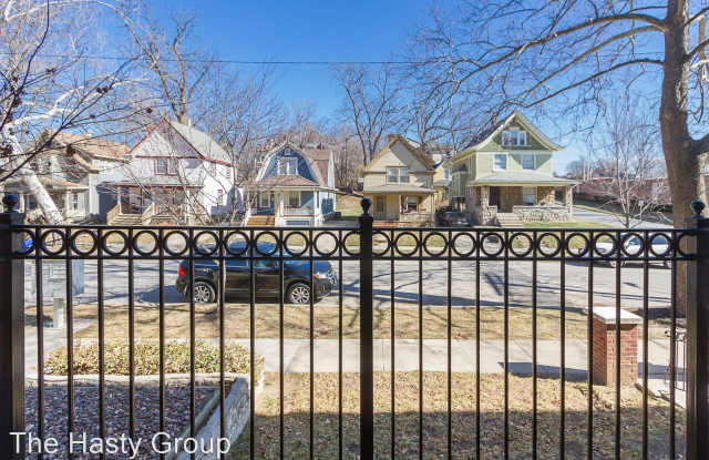 4328 Walnut Unit 1A Gallery 3