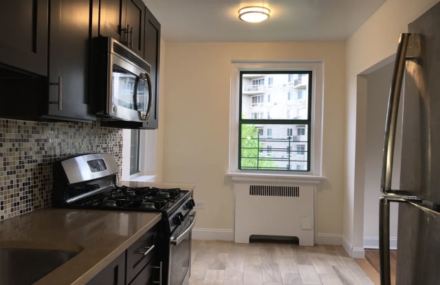 35 Main St - 35 Main Street, Yonkers, NY 10702