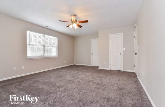 11704 Grenadier Lane Gallery 4