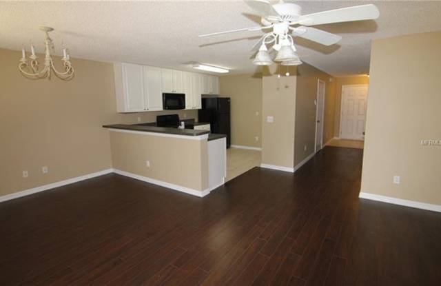 13095 Lexington Summit Street Gallery 2