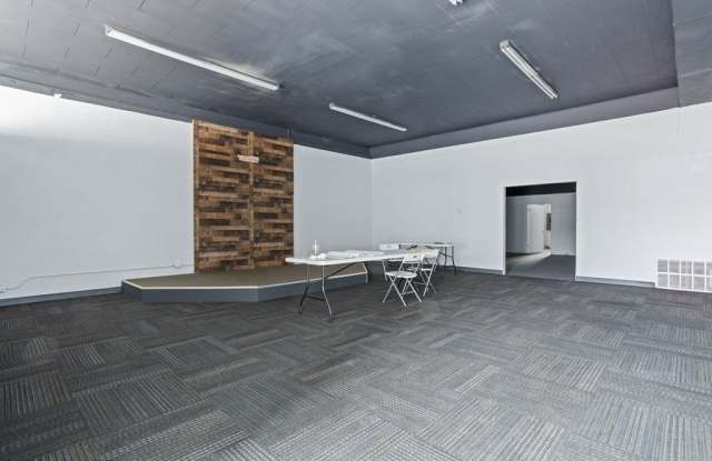 105 W Broadway Gallery 4