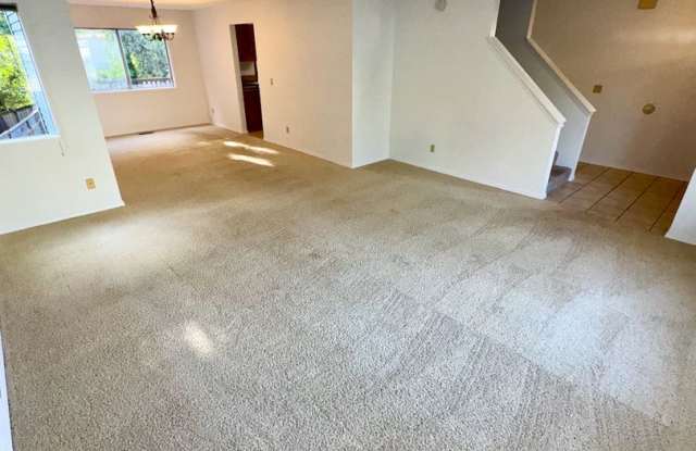 Spacious 4-Bedroom Mountain Park Home with A/C, Fenced Yard & 2-Car Garage Gallery 4