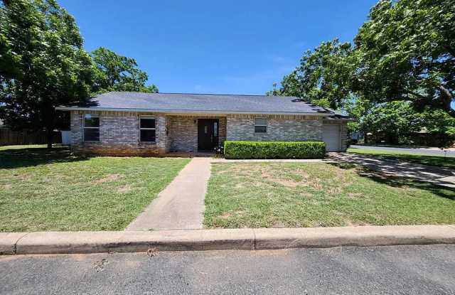 FOR LEASE!! photos photos