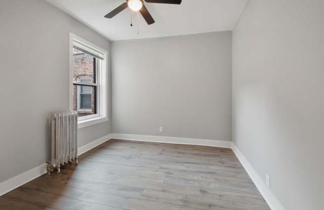 4319 North Dayton Street - 3 Gallery 3