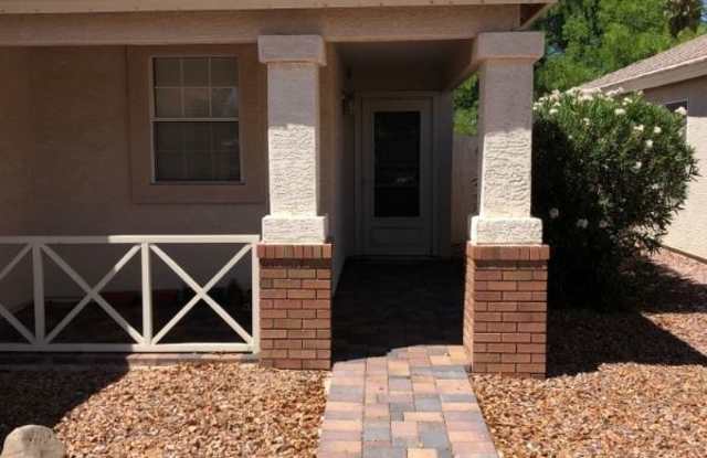 1800 E Tulsa St Gallery 3