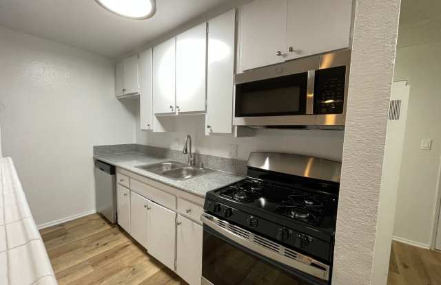 6736 Cleon Ave photos photos