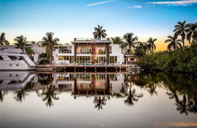 300 Royal Plaza Dr photos photos