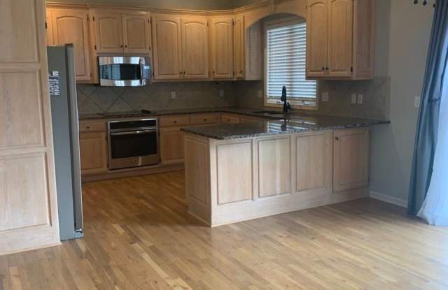 5712 NE Hidden Meadows Dr Gallery 3