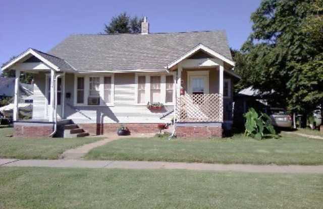 134 South Columbia Avenue photos photos