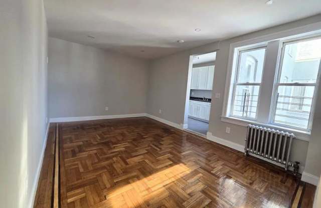 4400 Wickham Avenue Gallery 3