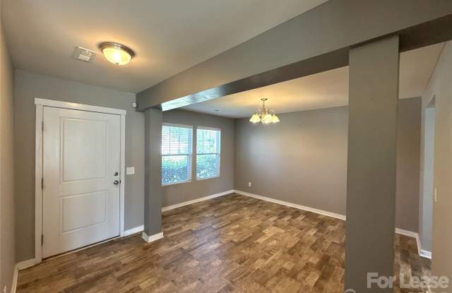 4620 Gibbons Link Road Gallery 2