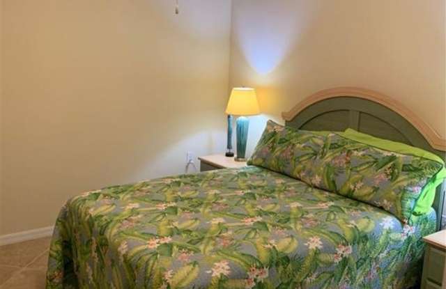 13720 Julias Way - 812unit 812 Gallery 2