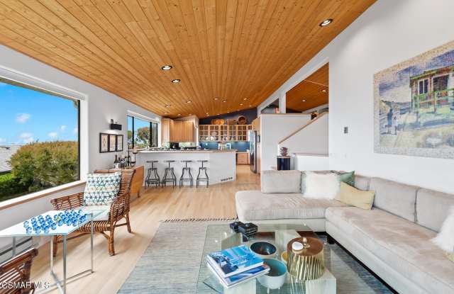 6793 Seawatch Lane Gallery 2