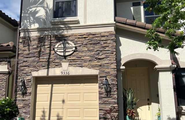 9336 W 34th Ct photos photos