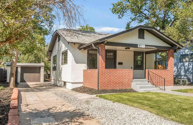 AWESOME 3-BDRM, 2-BATH NEAR DU AND HOSPITAL! AVAIL. FOR IMMEDIATE OCCUPANCY! Gallery 1