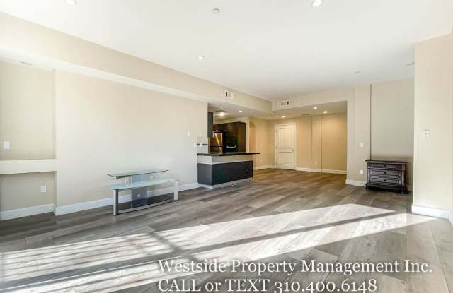 Luxurious Condo | Prime Westside Neighborhood - 10930 National Boulevard, Los Angeles, CA 90034