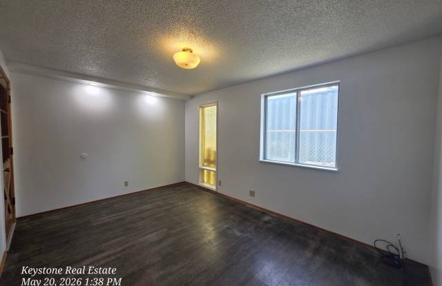Charming 1 bed 1 bath Gallery 4