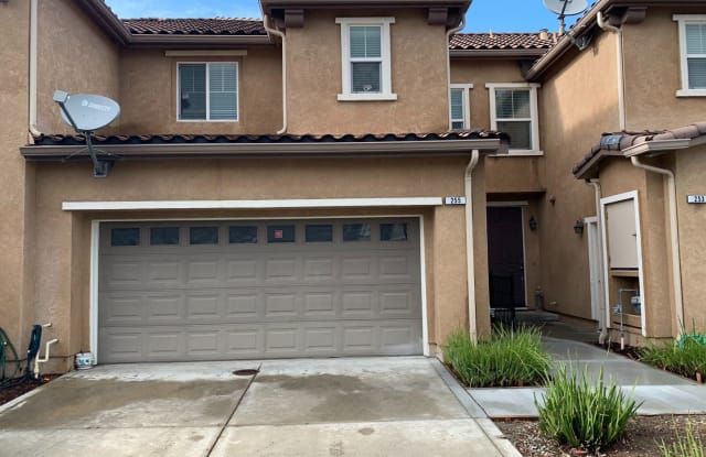 255 Washington Dr - 255 Washington Drive, Brentwood, CA 94513