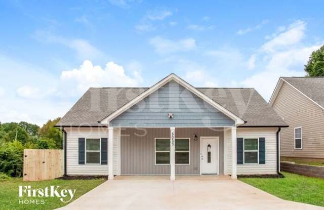 5035 Tuckaseegee Road photos photos