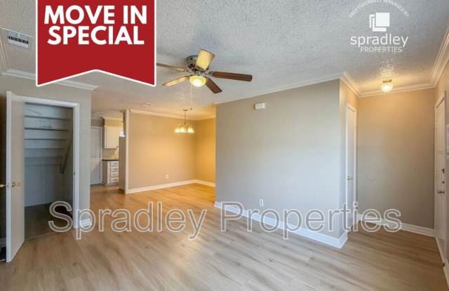 1015 North Wall St - 1015 North Wall Street, Belton, TX 76513