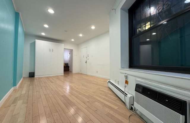 165 West 95th Street Gallery 2