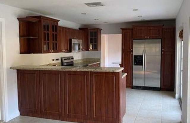 2545 PALM Road, West Palm Beach  (Unincorporated) , FL 33406 - 7781 Gallery 3