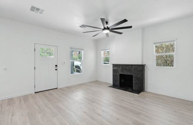 840 E. 6th St. Gallery 4